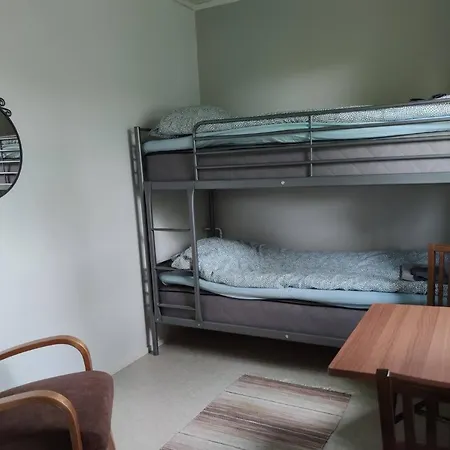 Naeaetaemoen Rajamotelli Oy Motel *